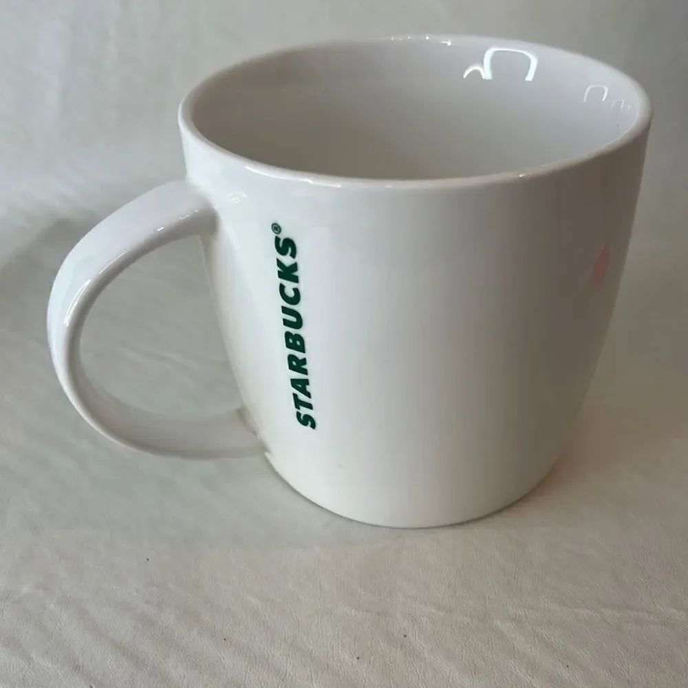 Starbucks Coffee Tea Mug 14 Ounce White Green 3 1/2 Inches Tall 4 Inches Round